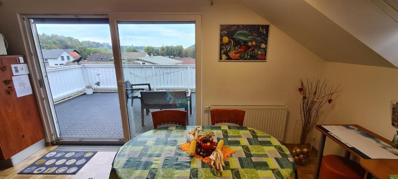 Apartment Kranj - huge terrace, free P, WI - FI, AC Buitenkant foto